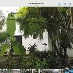 Acogedora Suite Con Bonito Jardin